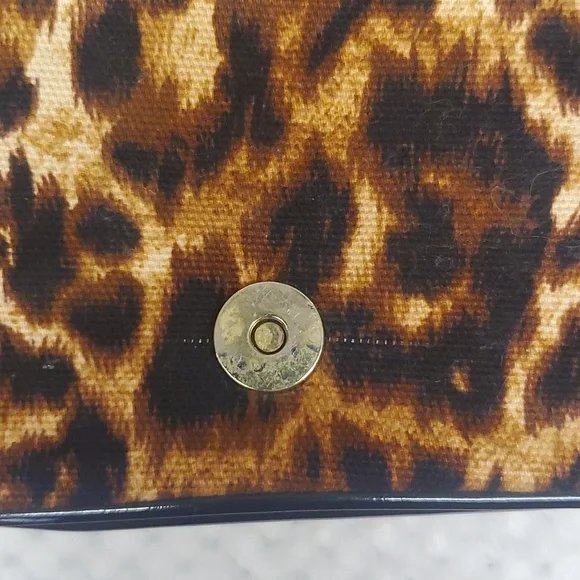 Betsy Johnson Leopard print Purse - Picture 4 of 7